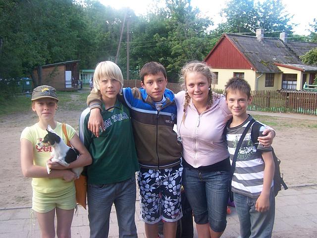100_2049.JPG